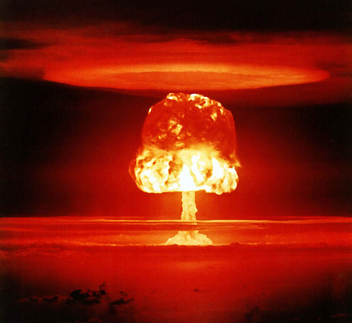  フリー画像| 戦争写真| キノコ雲| 爆発/爆破| 煙/スモーク| キャッスル作戦| ロメオ実験| 水素爆弾|    フリー素材| 