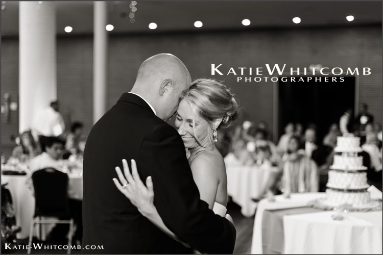 02-Katie-Whitcomb-Photographers_jackie-and-jeffs-first-dance