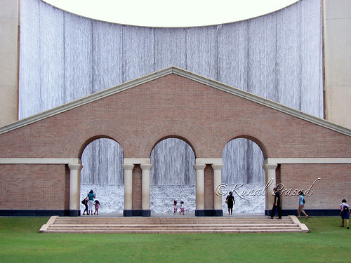 3 Arches of Water Wall