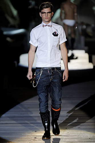 Andre Bentzer3032_SS10_Dsquared2(mh)