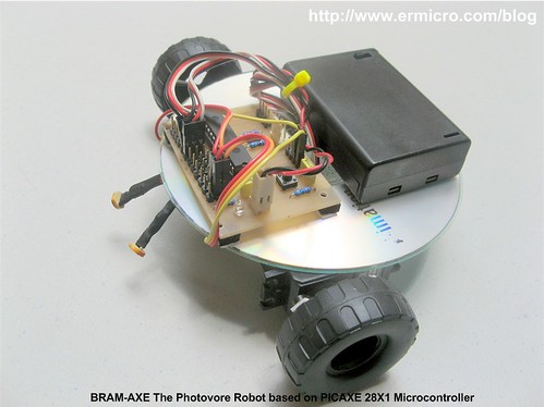 Build Your Own Simple and Easy PICAXE Microcontroller Based Photovore Robot  01