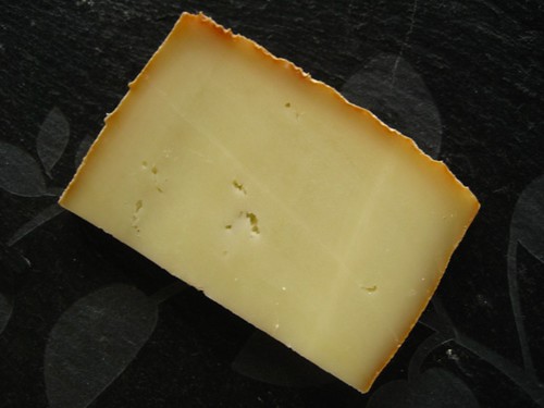Cheese Profile Petit Basque Vanilla Garlic