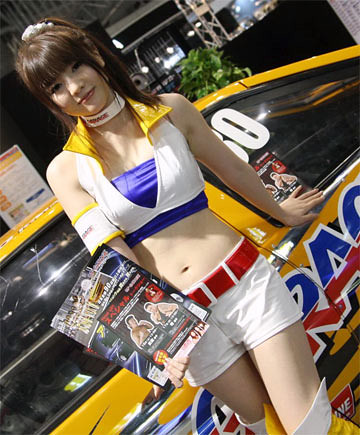 Sexy Japan Model Girls at 2010 Tokyo Auto Salon