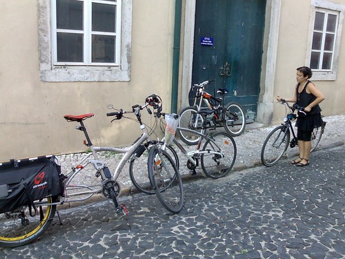 Bicicletas dos participantes da Cicloficina de Lisboa em Outubro de 2009