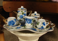 blue rose tea set