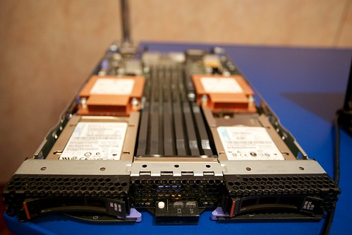 IBM Xeon 5600 Based Blade ©  Konstantin Zamkov