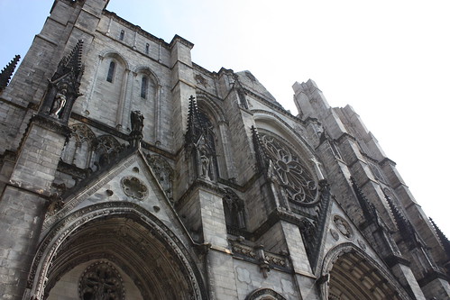 The cathedral is huge, so its actually impossible to get a full-shot of it from a lot of angles. (Thats what she said!) 