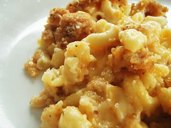 alton brown's baked macaroni and cheese - 16