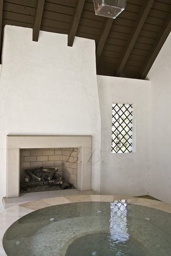 Spa and Fireplace