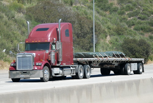 ... BIG RIG FLATBED TRUCK (18 WHEELER) - a photo on Flickriver