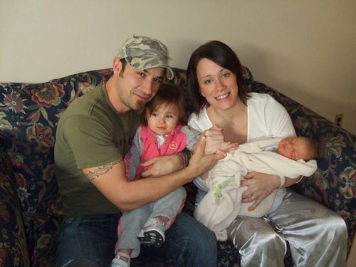 Justin's Dad (Jeremy) , his sister Jazmyn , His Step mom Erin , and  His new* baby brother Jaxon! by Taylorrrr ( :.