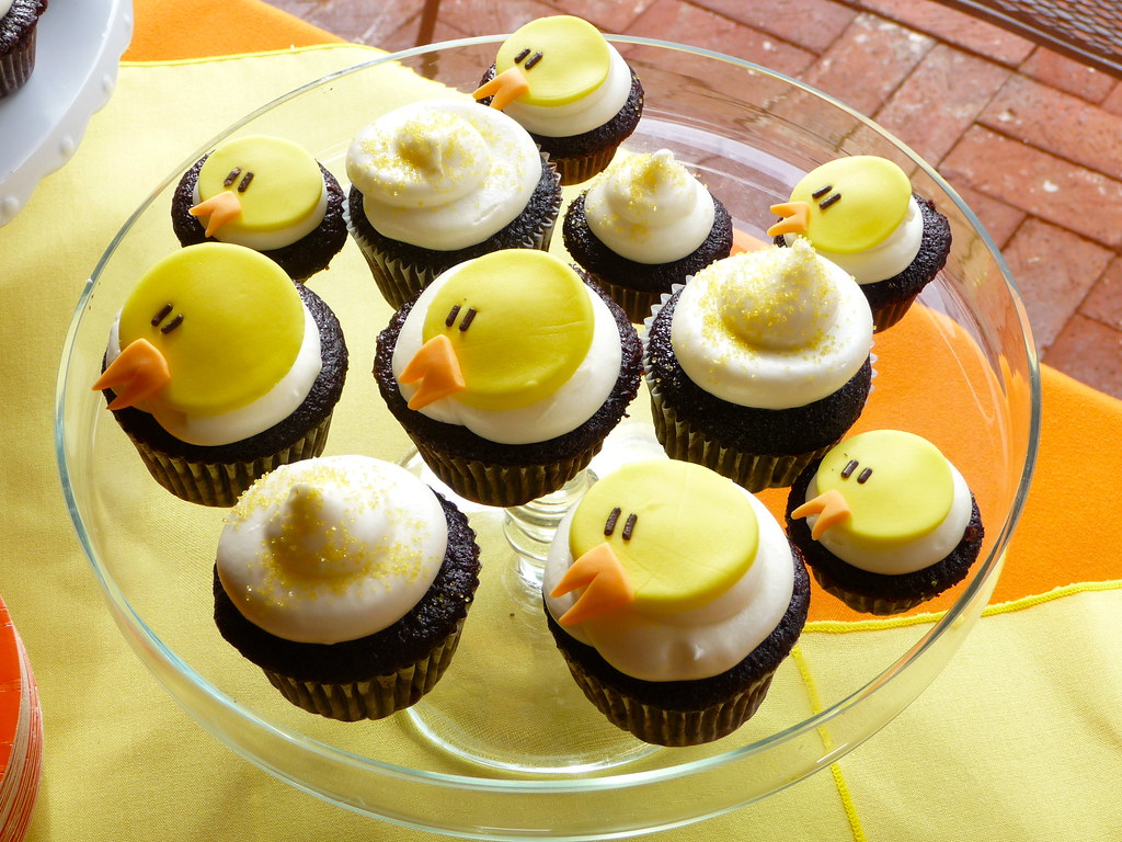 baby shower duck cupcakes