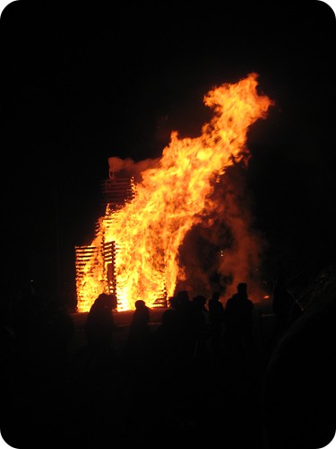 Dartmouth Bonfire 09