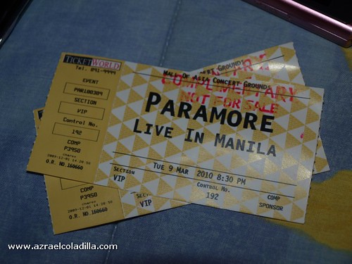 Paramore will have their first ever concert here in Manila and kids of this