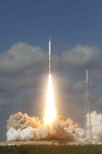 Ares I-X Rocket Takes Off (NASA, 10/28/09)