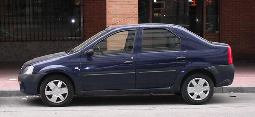 001716 - Dacia Logan