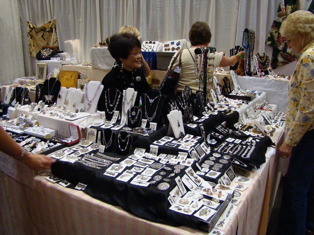 DSC02774 Susan Christie Jewelry Booth