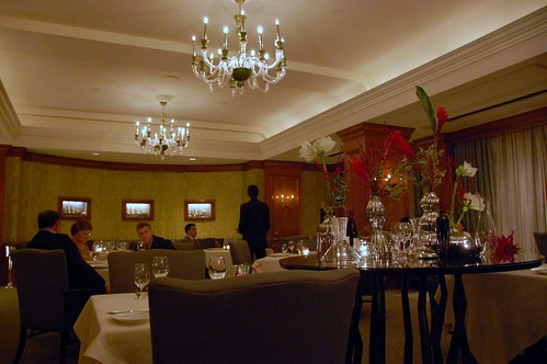 dining room 002