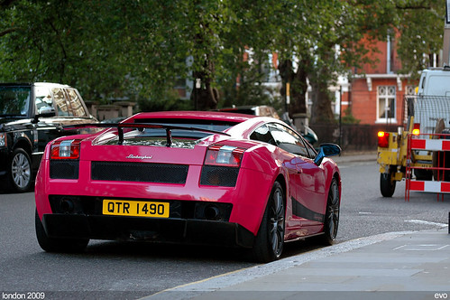 Pink Lamborghini Gallardo Superleggera