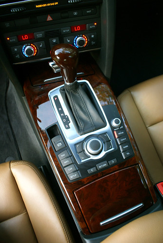 Audi A8 Interior Pictures. AUDI A8 Interior