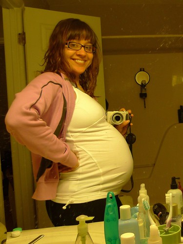 30 weeks pregnant. 365.2.328 30 weeks pregnant.