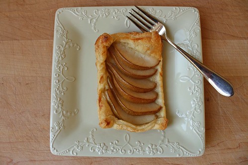 rustic pear tart