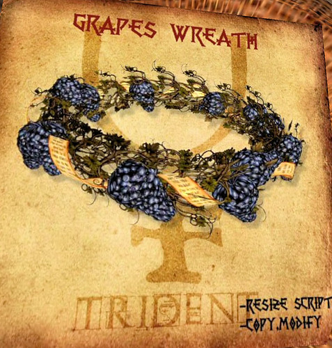 25L Tuesday Trident Grapes Wreath