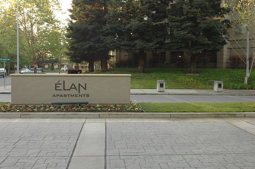 335 Elan Village