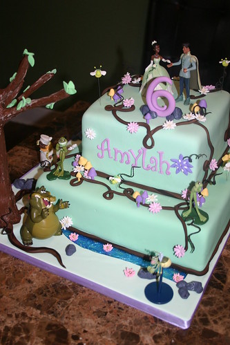 disney princess and frog cakes. The+princess+and+the+frog+
