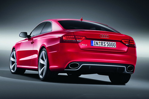 2011 Audi RS5 Coupe Pictures