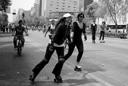 Reforma Sunday Rollerblades