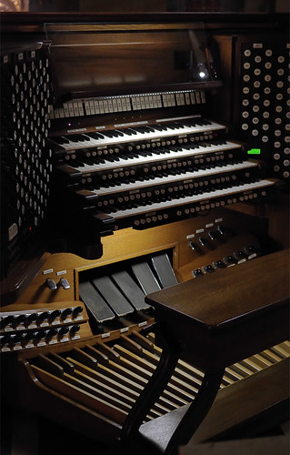 Cathedral Basilica of Saint Louis, in Saint Louis, Missouri, USA - pipe organ console