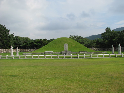 King Suro Tomb