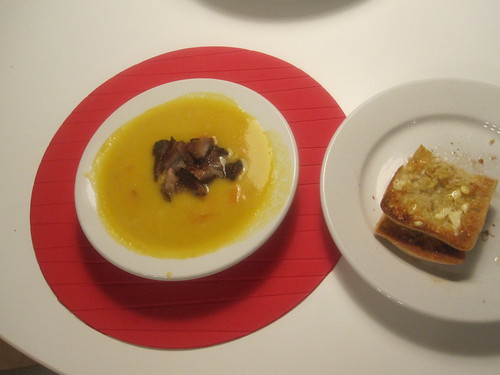 Pumpkin soup with sweet potato and pork belly, bread