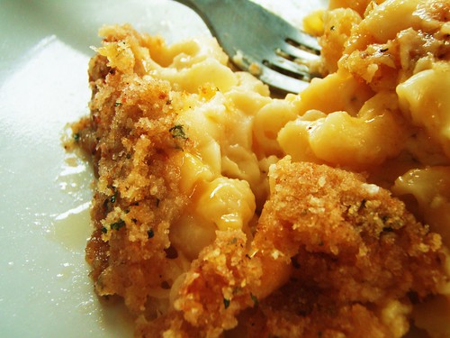 alton brown's baked macaroni and cheese - 17