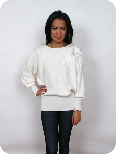 80'S WHITE SEQUINS SWEATER