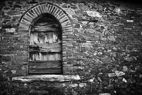 Ricetto of Magnano, Door #2 (by storvandre)