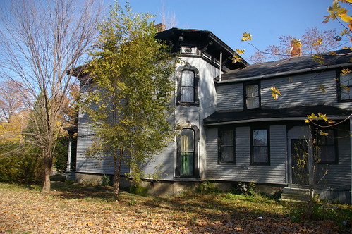 Italianate house with a possible Greek Revival wing