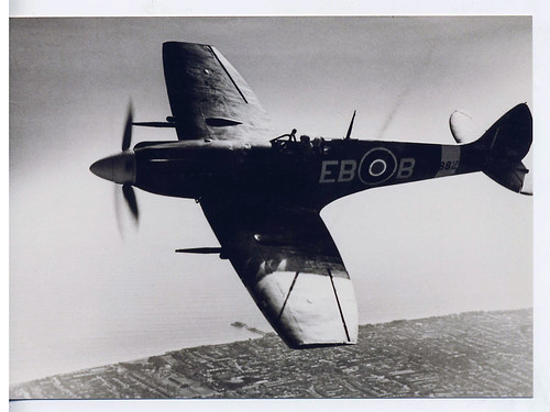 Spitfire MkXII MB882 No 41 Sqdn