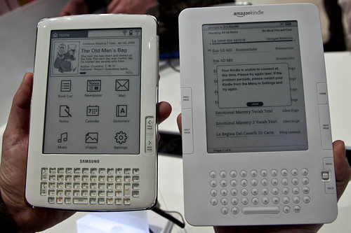 Samsung E61 vs Kindle