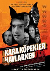 Kara Köpekler Havlarken - Black Dogs Barking (2010)