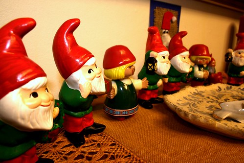 So many gnomes