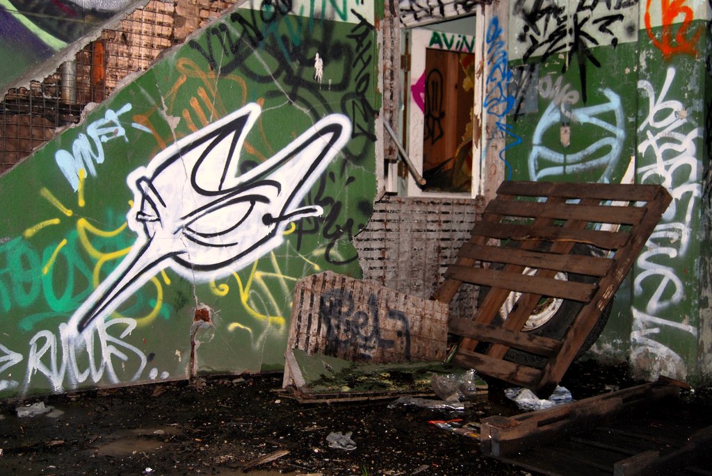 Maska Graffiti Character in Oakland California. 