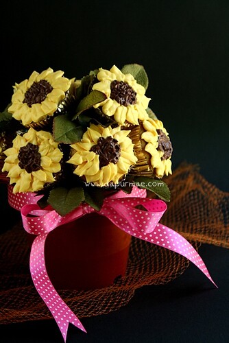 Sun Flower Cupcake Bouquet