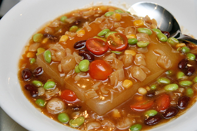 Dry scallop stew with winter melon