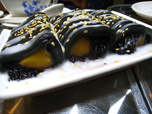 Mango & Black Glutinous Rice wrapped in Black Sesame Cheong Fun
