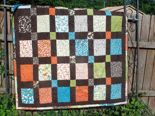 Quilt! On the fence.