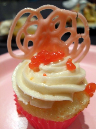 sunday mimosa mini cupcake