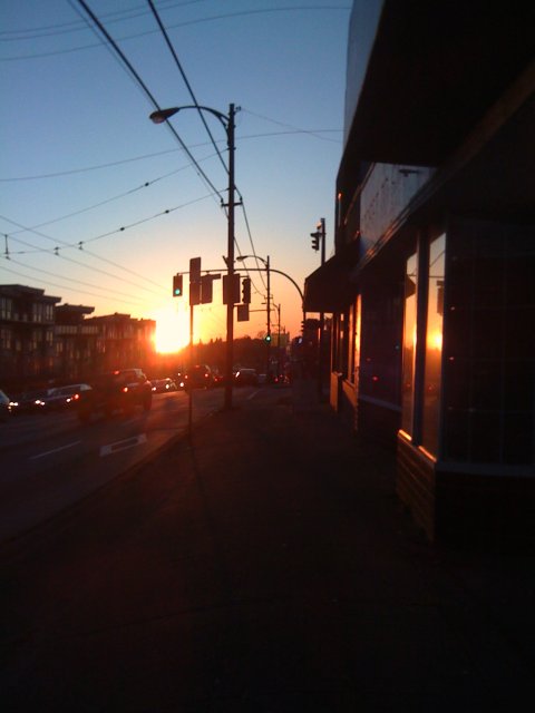 Hastings St at sundown