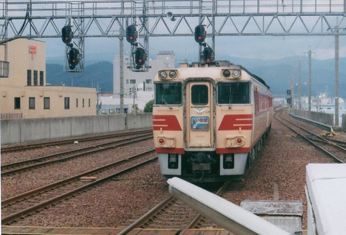 JRW Kiha181series in Tottori sta,Tottori,Tottori,Japan /Sep 15or22,2002